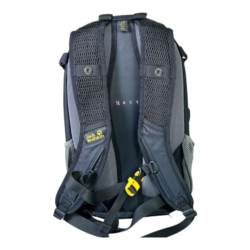 Jack Wolfskin Velocity 12 Litre Backpack Rucksack Black Air Control System Bike